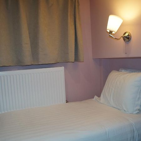 Eu Guesthouse Brüksel Oda fotoğraf